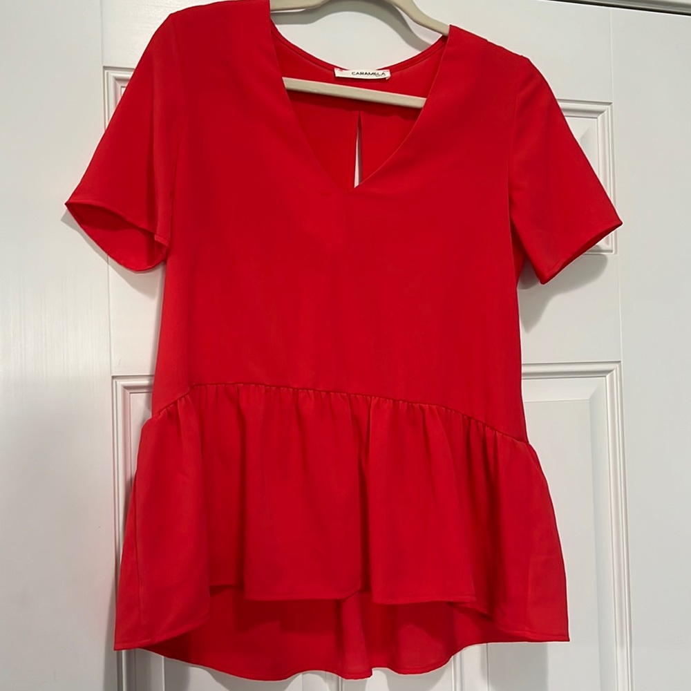 Red top size Small